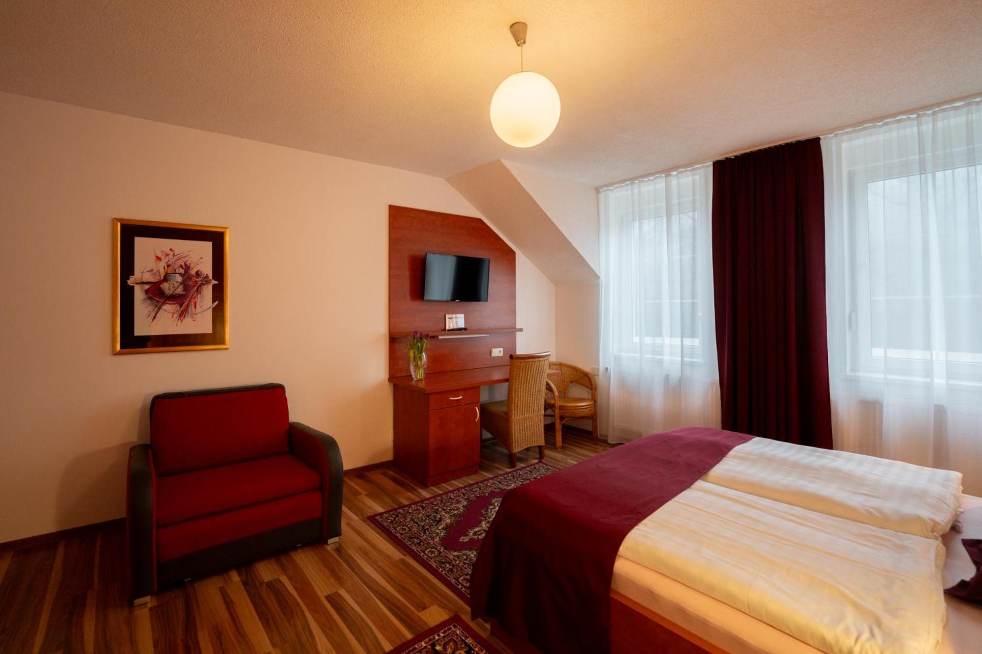 Hotel Na Pekarne Sušice Buitenkant foto